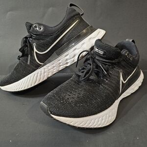 Women's Nike React Sneakers Black